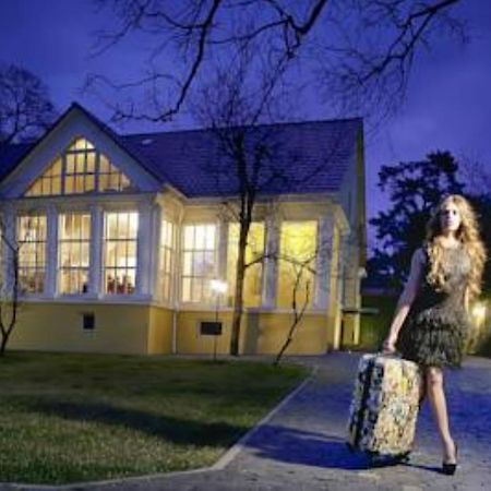 Boutique Hotel Villa P 우주고로트 외부 사진
