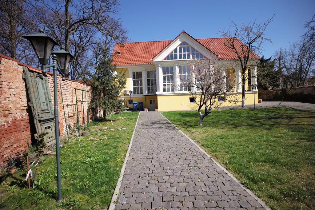 Boutique Hotel Villa P 우주고로트 외부 사진