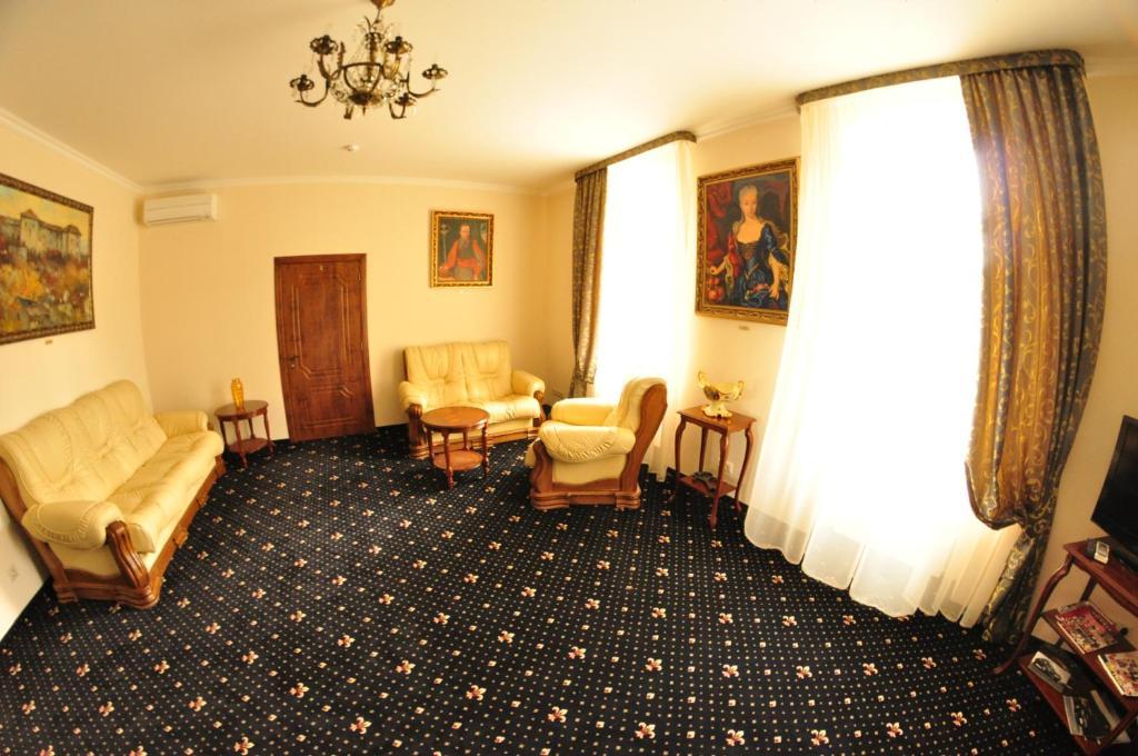 Boutique Hotel Villa P 우주고로트 외부 사진