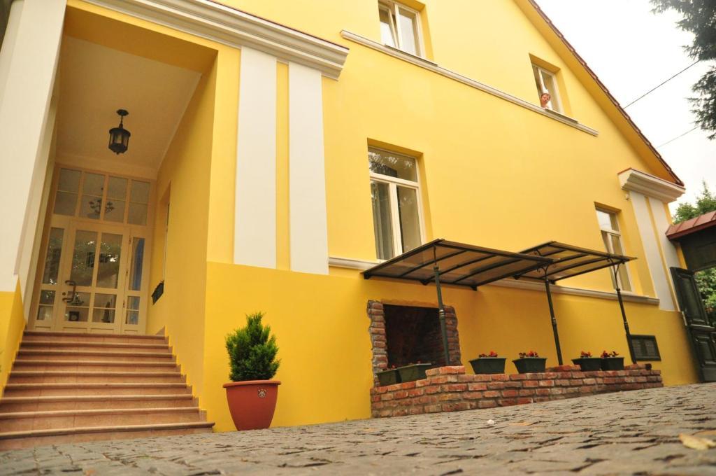 Boutique Hotel Villa P 우주고로트 외부 사진
